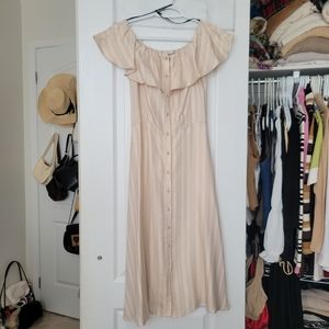 Dreamy light pink summer maxi / midi dress from H&M